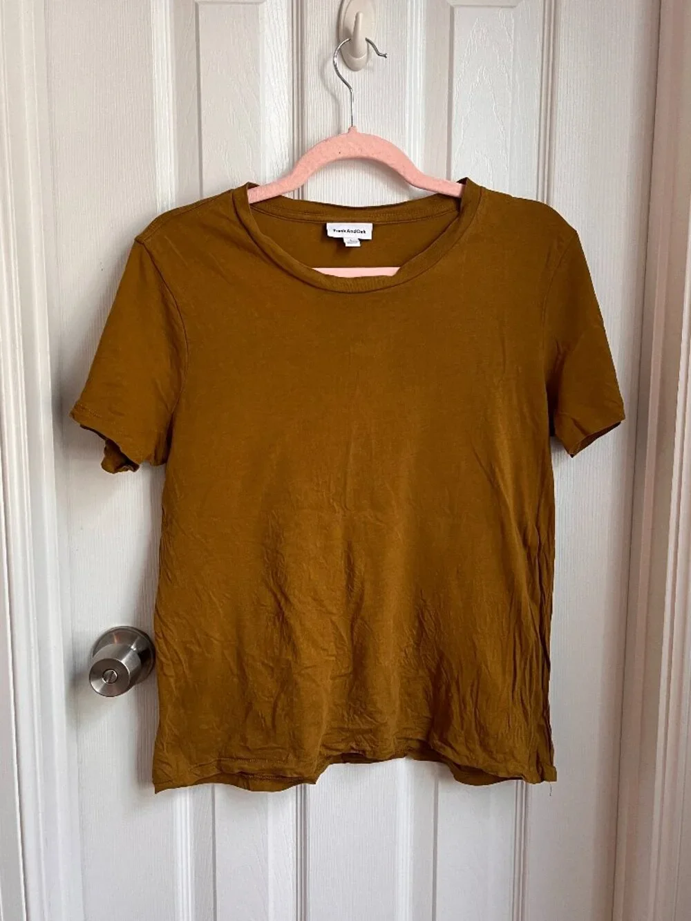 [$7 in a bundle] Frank and Oak golden brown short sleeve tee organic cotton